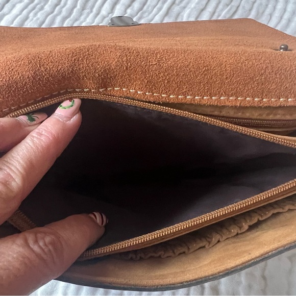 PATRICIA NASH Lanza Crossbody LEATHER‎ WRISTLET - Picture 8 of 10